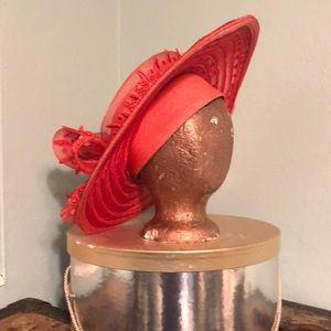 Steppin’ Out in STYLE Hat!